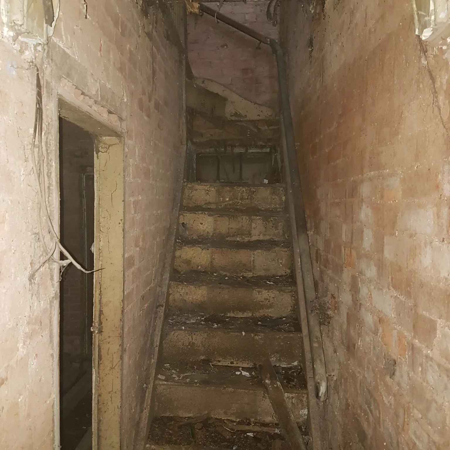 The original staircase before internal refurbishment