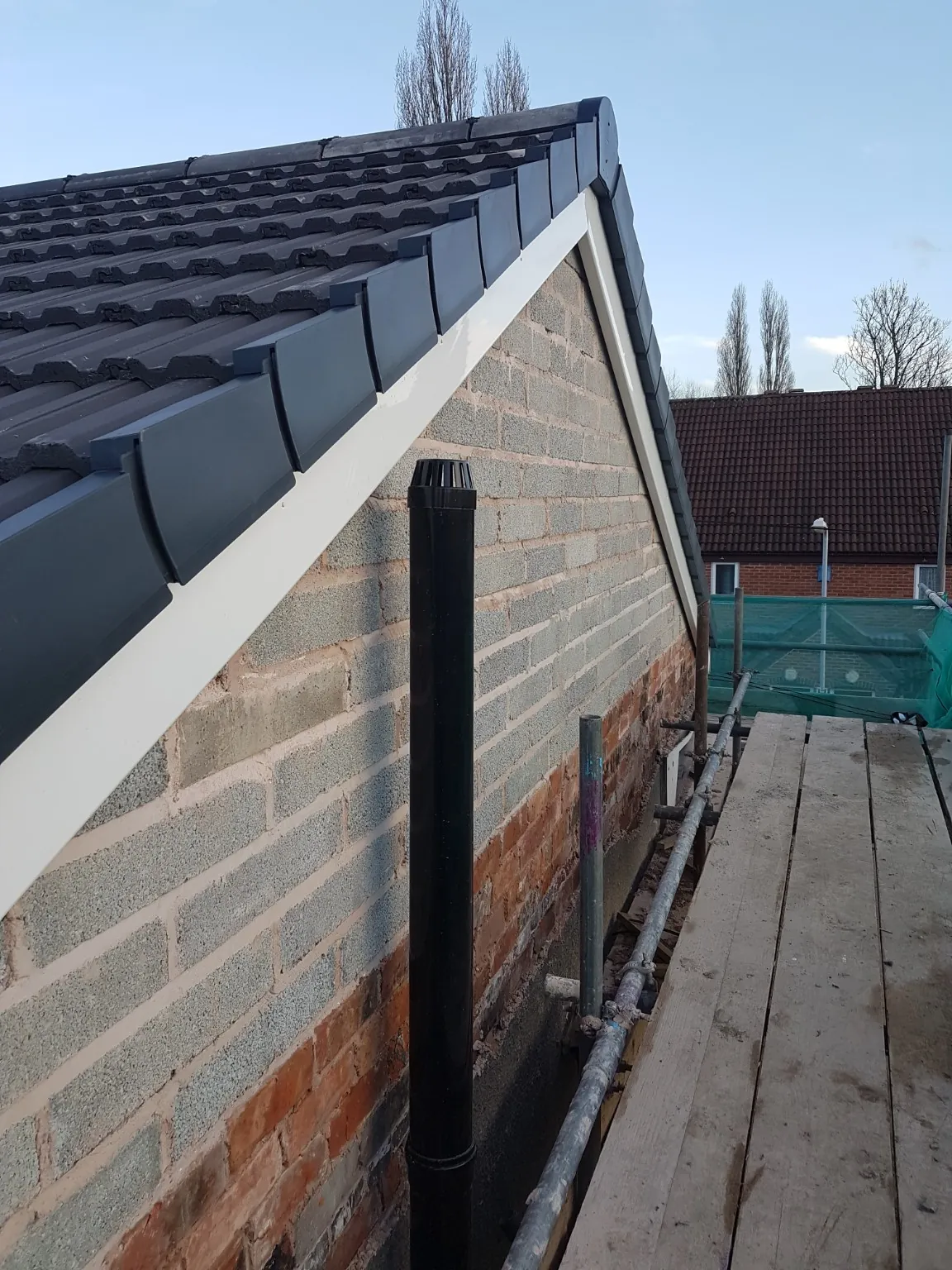 Roof covering, eaves and external detailing underway